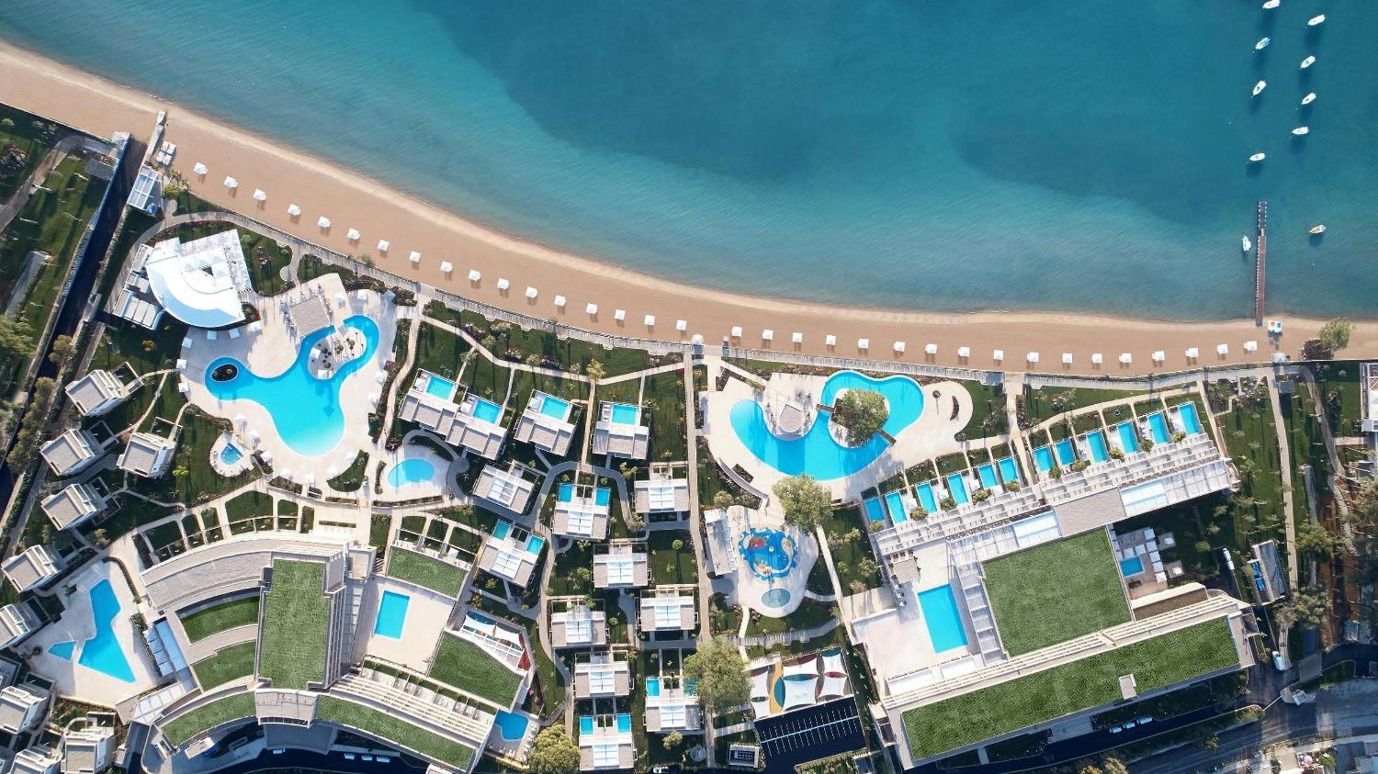 Resort Ikos 5*